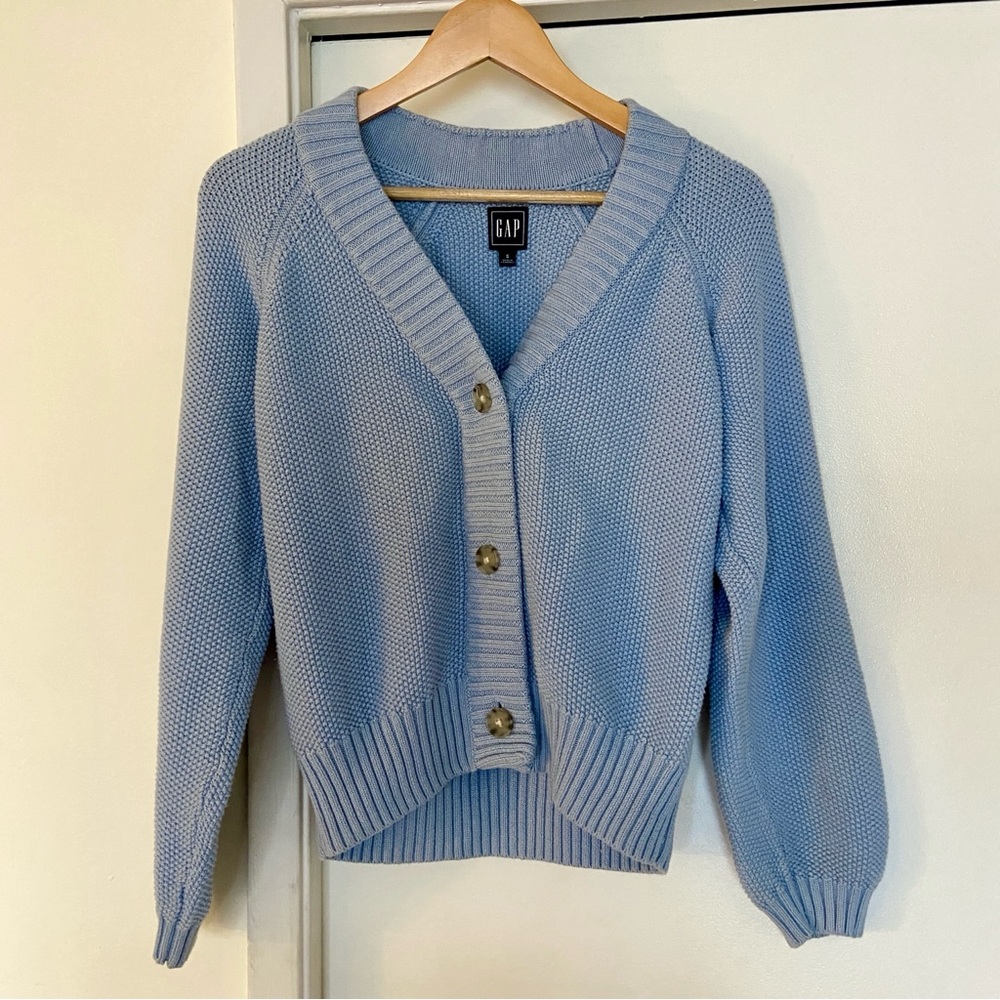 GAP Cardigan Knit Sweater